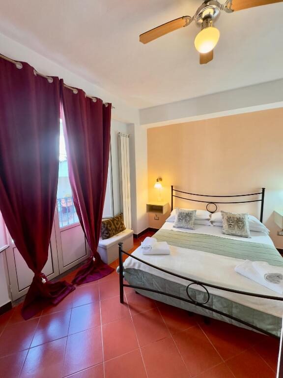 Camera doppia con balcone - Taorminas Sun Central Boutique Guesthouse & Suites